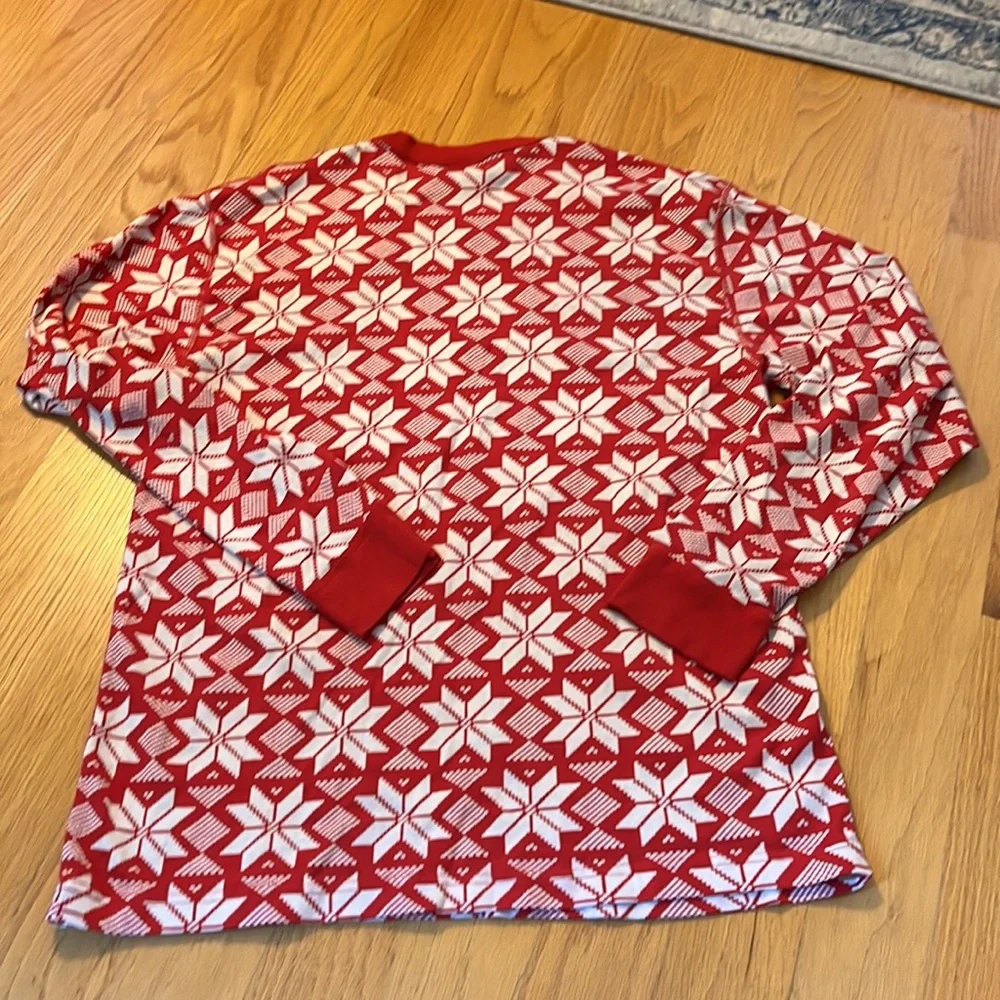 Hanna Andersson, red and white snowflake pajama top size XXL
